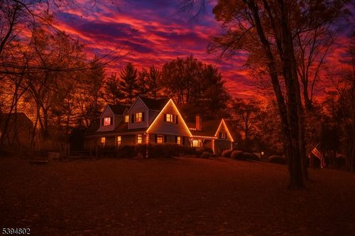 209 Lake Rd, Basking Ridge, NJ, 07920-2111 | Card Image