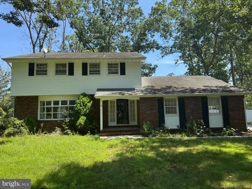 13 Sunset Dr, Millville, NJ, 08332-2423 | Card Image