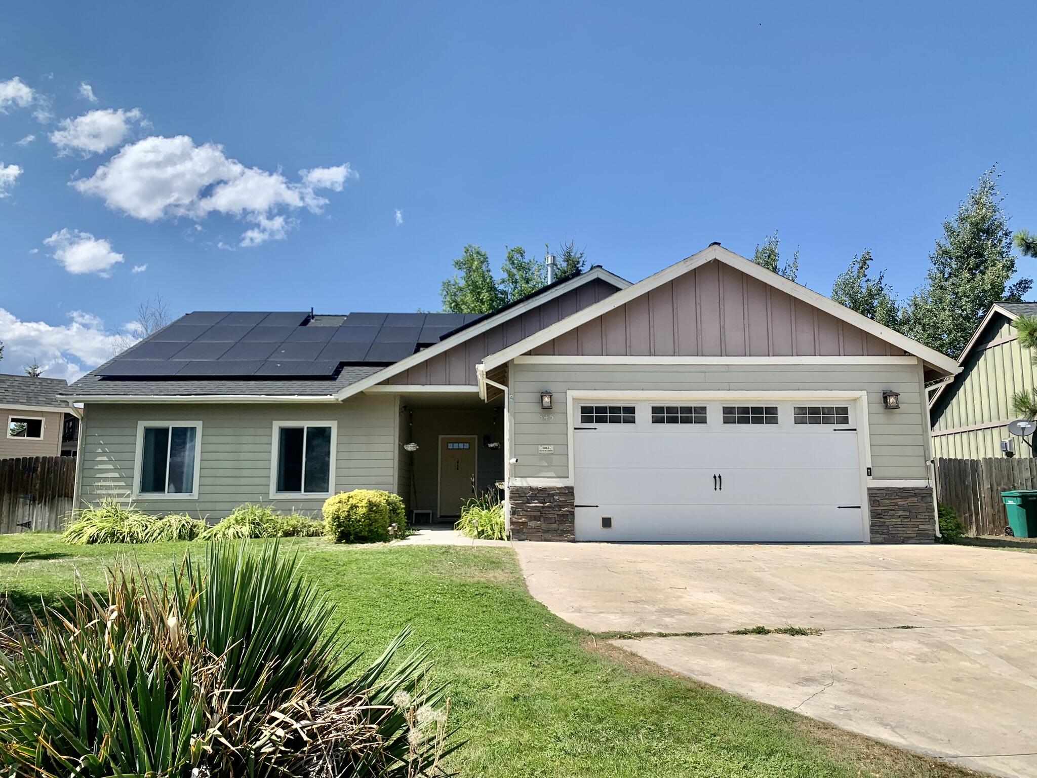 Lake Ridge Dr, Klamath Falls, OR 97601