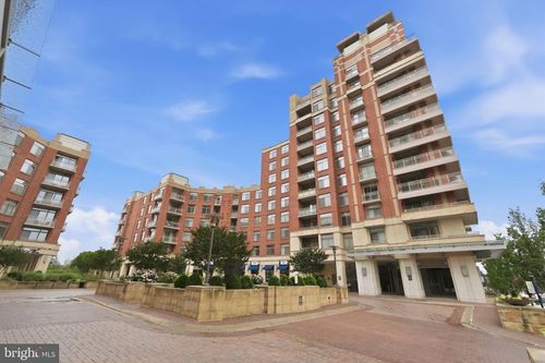 1116w-3600 S Glebe Rd, ARLINGTON, VA, 22202-2390 | Card Image