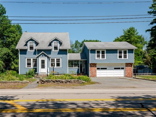 657 Danielson Pike, Scituate, RI, 02857-1519 | Card Image