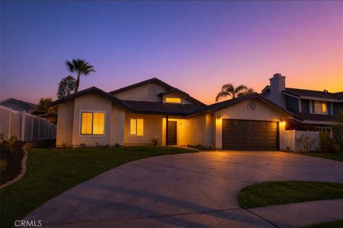 304 N Dearborn St, Redlands, CA, 92374-4216 | Card Image