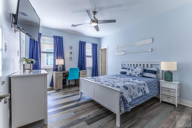 13111 Buccaneer Pkwy, House other with 3 bedrooms, 2 bathrooms and 1 parking in Freeport TX | Image 17