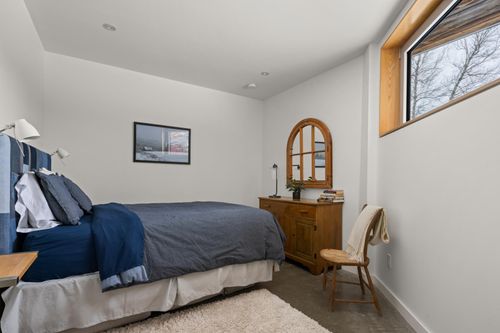 51 Rushford Valley Rd, Montgomry Ctr, VT, 05471-3196 | Card Image