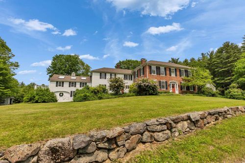 160 Old Stagecoach Rd, Bennington, NH, 03442-4325 | Card Image