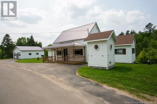 15 York Bye Rd, Harvey York Co, NB, E6K1J9 | Card Image