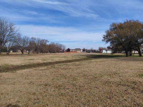 1001 Myles Dr, Wellington, KS, 67152 | Card Image