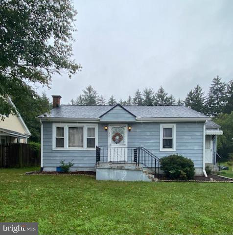 Pine St, Mount Holly Springs, PA 17065