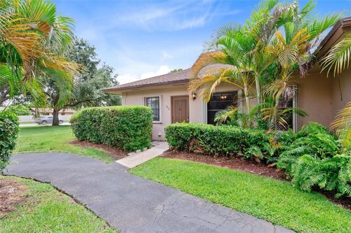 102-2516 Sw 74th Terrace, Davie, FL, 33317 | Card Image