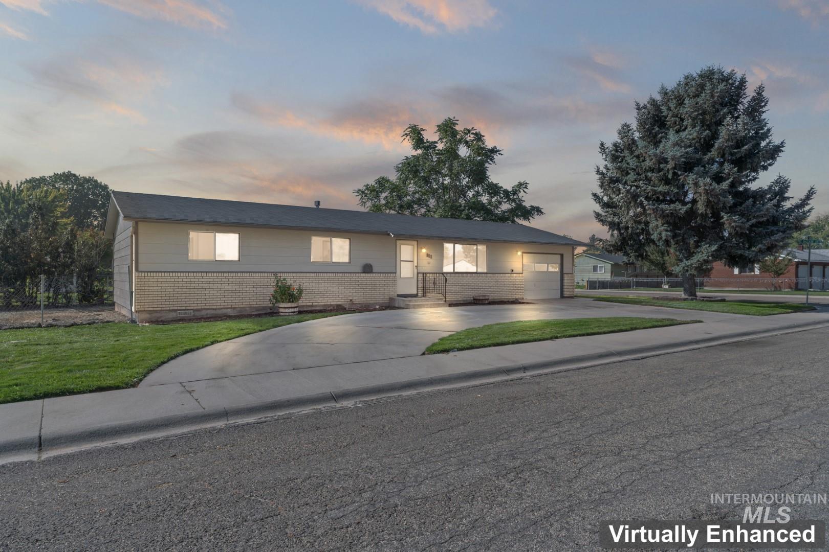 5th St, Emmett, ID 83617