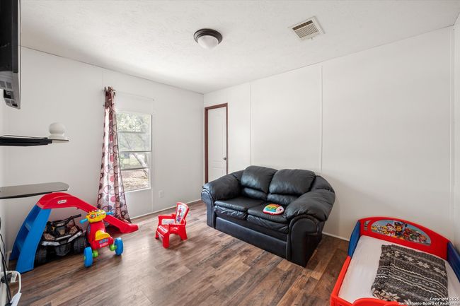 157 County Road 6816, House other with 4 bedrooms, 2 bathrooms and null parking in Natalia TX | Image 25