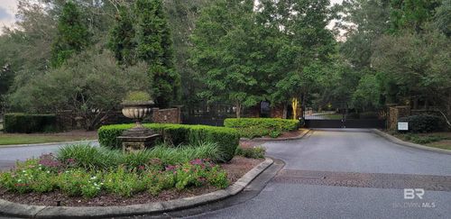 2 Redfern Rd, Daphne, AL, 36526 | Card Image