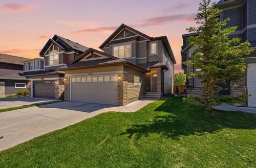 108 Evansborough Cres Nw, Calgary, AB, T3P0M3 | Card Image