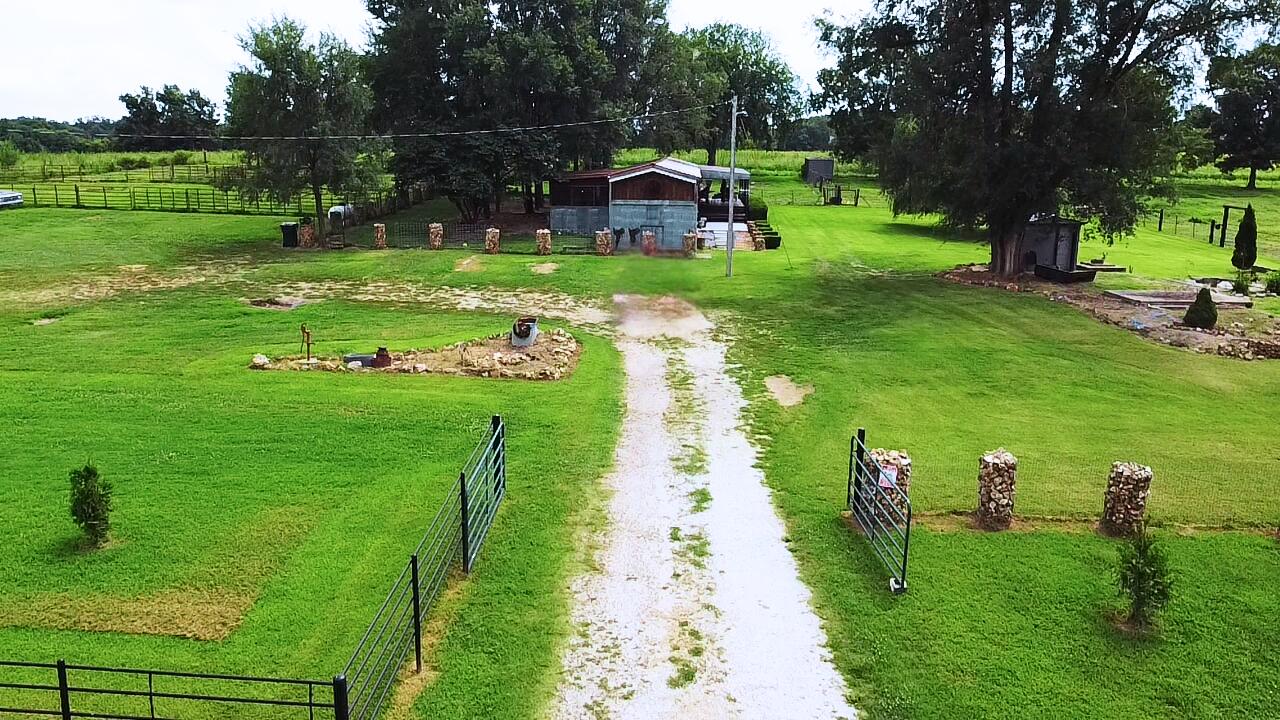 Residential in Stotts City 3