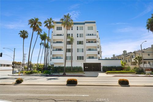 apt-102-200 S Catalina Ave, Redondo Beach, CA, 90277-3330 | Card Image