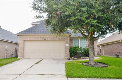 17823 Egret Lake Way, House other with 4 bedrooms, 2 bathrooms and null parking in Humble TX | Image 3