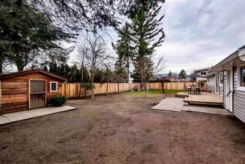 7413 Leary Cres, Chilliwack, BC, V2R1K3 | Card Image