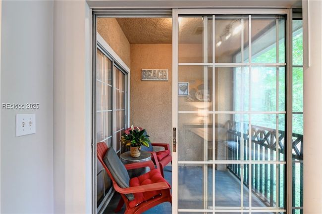 APT-1720 - 4 Indigo Run Dr, Condo with 2 bedrooms, 2 bathrooms and null parking in Hilton Head Island SC | Image 26