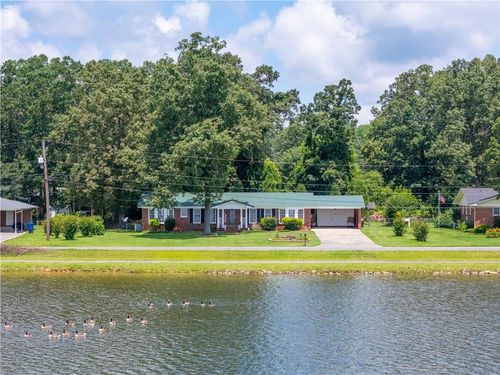 127 Shoreline Dr Nw, Rome, GA, 30165-1027 | Card Image