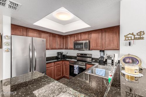 1102-5757 W Eugie Ave, Glendale, AZ, 85304-1242 | Card Image