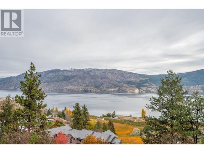 19409 Mcdougald Rd, House other with 3 bedrooms, 2 bathrooms and 2 parking in Summerland BC | Image 39
