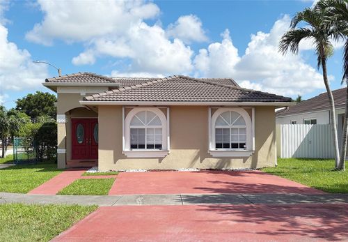 3397 W 72nd Pl, Hialeah, FL, 33018-1760 | Card Image