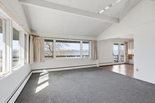 481 Hills Point Rd, Charlotte, VT, 05445-9690 | Card Image
