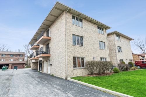 apt-2w-9532 Minnick Ave, Oak Lawn, IL, 60453-9010 | Card Image