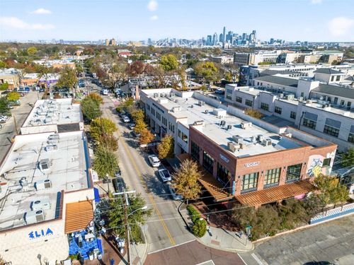 435 W 9th St, Dallas, TX, 75208-4804 | Card Image