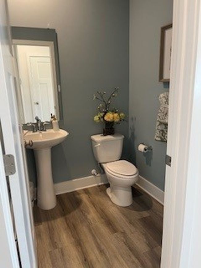 half bath main floor | Image 28