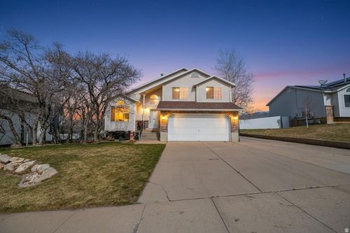 1785 2825, Layton, UT, 84040-3214 | Card Image