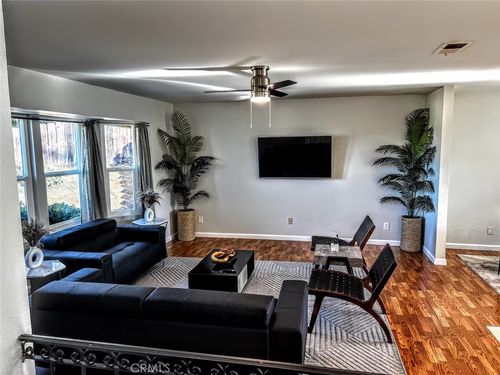 1811 Navajo Pl, Escondido, CA, 92029-3010 | Card Image
