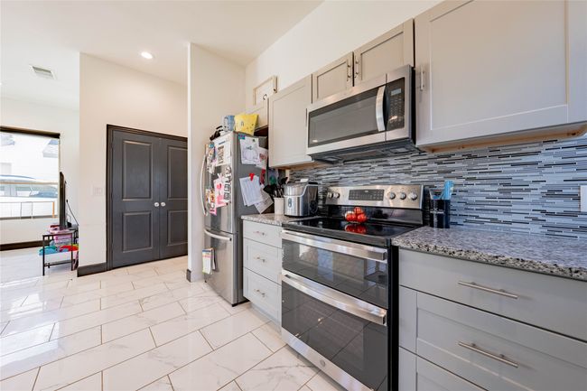 6142 Inca Dr, House other with 3 bedrooms, 2 bathrooms and null parking in Mabank TX | Image 6
