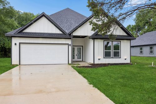 305 Kalura Way, Tool, TX, 75143 | Card Image