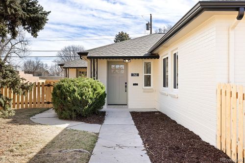 762 Dahlia Street, Denver, CO, 80220 | Card Image