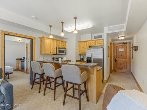 310-aandb-2669 Canyons Resort Dr, Park City, UT, 84098-1271 | Card Image