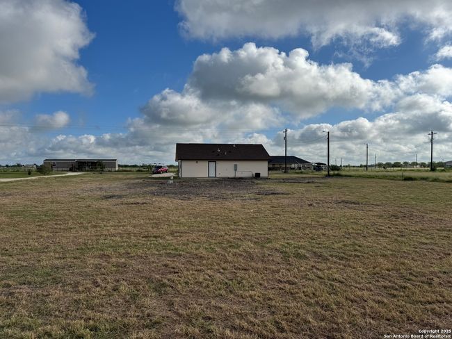 450 County Road 679, House other with 3 bedrooms, 2 bathrooms and null parking in Natalia TX | Image 5