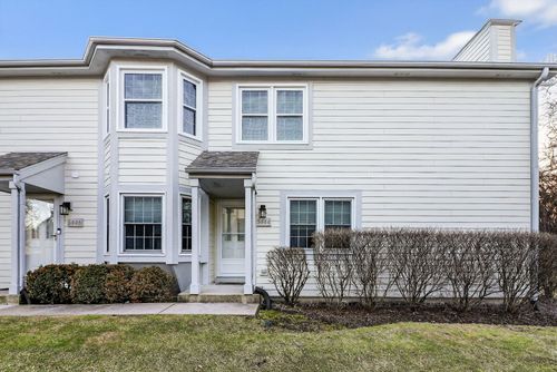 5444 Ashbrook Pl, Downers Grove, IL, 60515-4250 | Card Image
