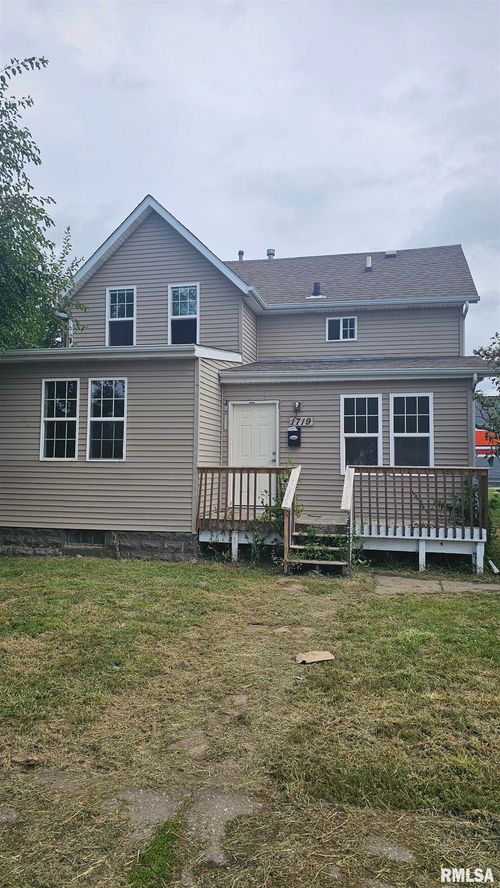 1719 N Sturdevant St, Davenport, IA, 52804-3629 | Card Image