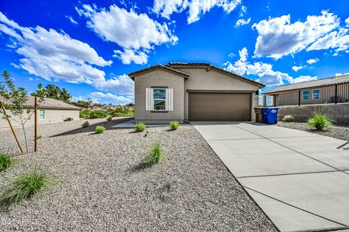 1845 Yance Dr, Wickenburg, AZ, 85390-3333 | Card Image