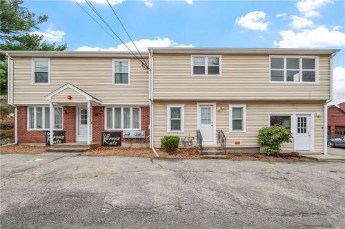 2200 Diamond Hill Rd, Cumberland, RI, 02864-5132 | Card Image