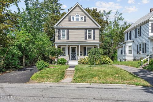 1051 Van Antwerp Rd, Niskayuna, NY, 12309-5941 | Card Image