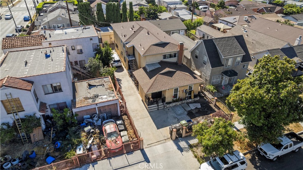 Residential Income in Los Angeles