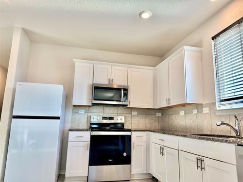 3111 Red Columbine, New Braunfels, TX, 78130-0316 | Card Image