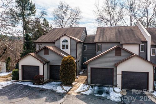 16-2231 6th Street Nw, Hickory, NC, 28601 | Card Image