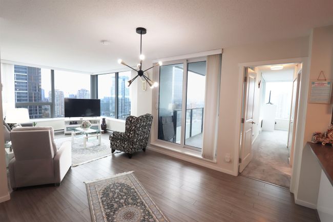 3007 - 6658 Dow Avenue, Condo with 2 bedrooms, 2 bathrooms and 1 parking in Burnaby BC | Image 7