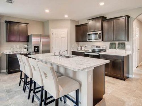 943 Riviera Ave, Sebastian, FL, 32958-5159 | Card Image