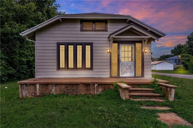 245 Randolph St, House other with 2 bedrooms, 1 bathrooms and null parking in TIPTON MO | Image 6