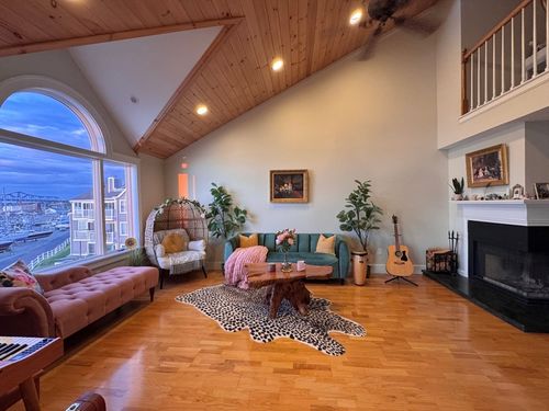 3-306-700 Shore Dr, Fall River, MA, 02721-1069 | Card Image