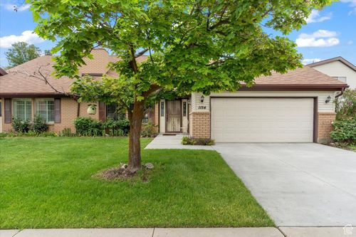 1154 N 700 W, Centerville, UT, 84014-3016 | Card Image